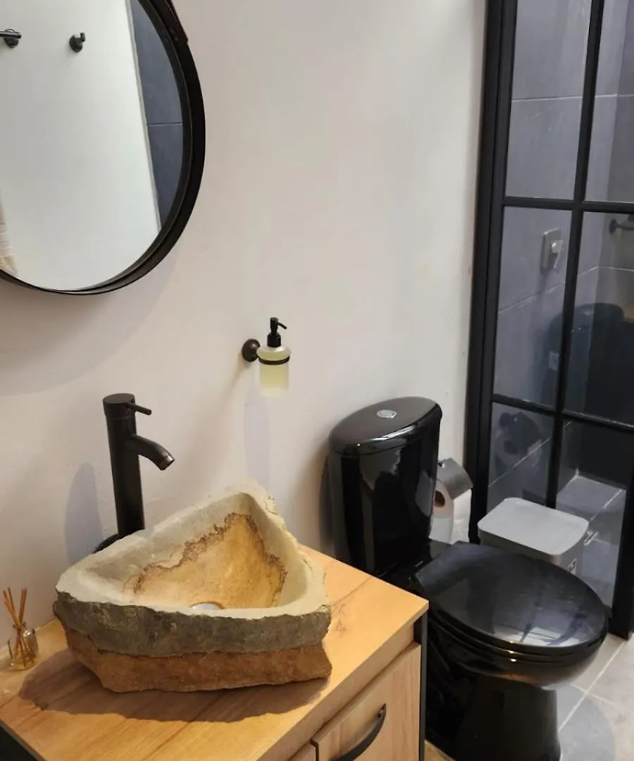 Loft En El Poblado Apartman Medellín